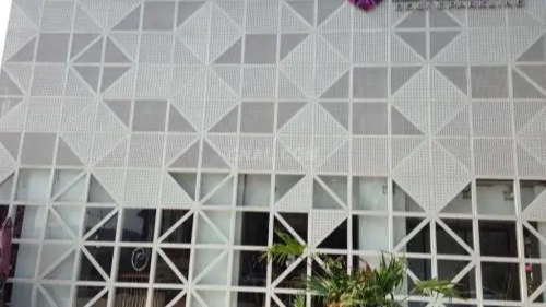 云南鋁單板門頭有什么優(yōu)點(diǎn)