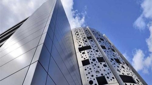 云南鋁單板幕墻安裝精準(zhǔn)度要求