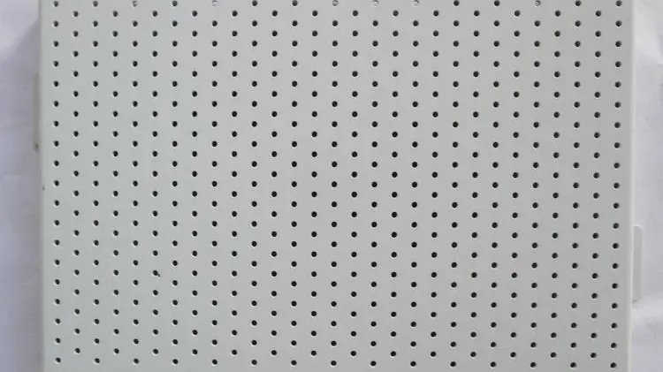 沖孔鋁單板是怎么進行沖孔的？云南鋁單板廠家