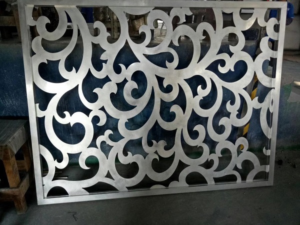 氟碳噴涂鋁單板發(fā)展在哪方面具有優(yōu)勢